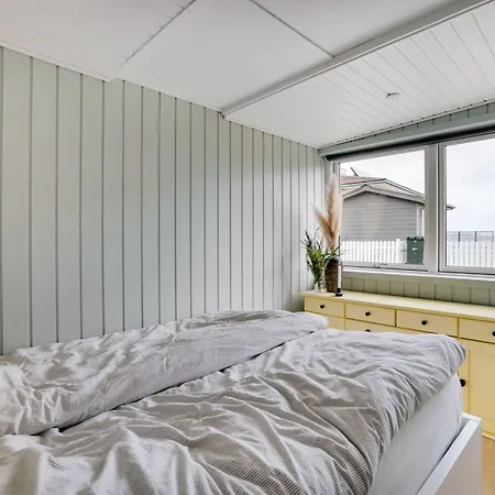 Holiday home Pedersen - 50m From The Sea By Interhome Sjolund