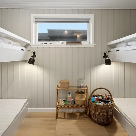 Pedersen - 50m From The Sea By Interhome Feriehus Sjolund